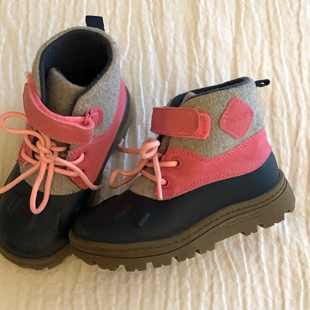 Toddler girls boot from Carter’s Size 8